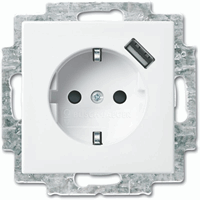 20 EUCBUSB-914 WCD+RA EN USB