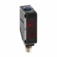 E3ZT86ALOMI ZENDER 10M PNP ROOD